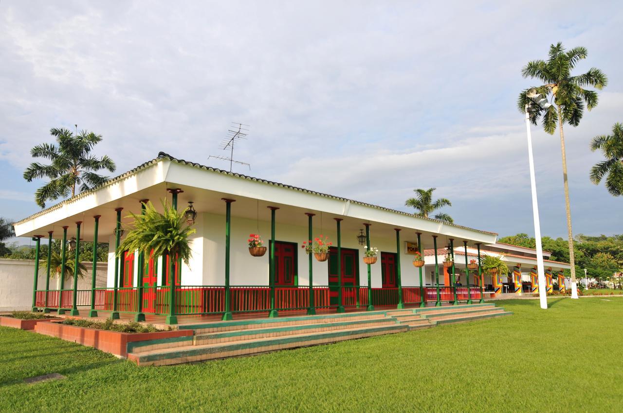 Paraiso Hotel Campestre Ла-Вирхиния Экстерьер фото